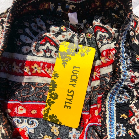 Patterned Shorts - Picture 2 of 2